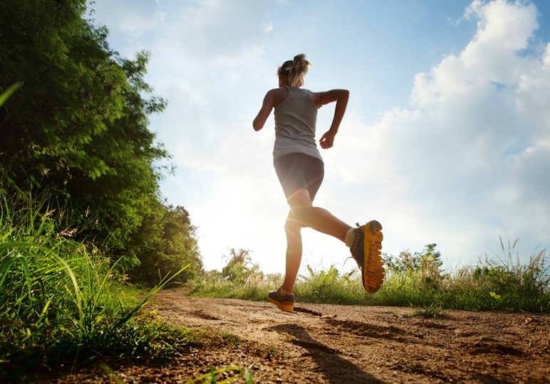 woman-running-trail